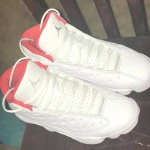 Retro 13’s 10/10 condition size 8.5 160